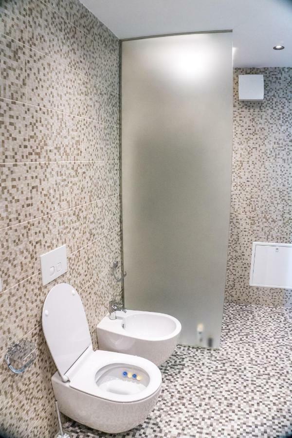 Venere Tirana Suite Exterior photo